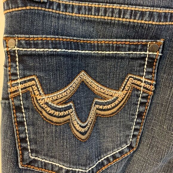 Shyanne Women'Medium Bootcut Jeans new without tag - Picture 4 of 8